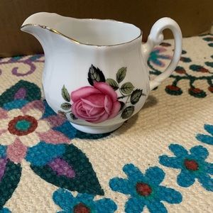 Vintage cream & sugar set